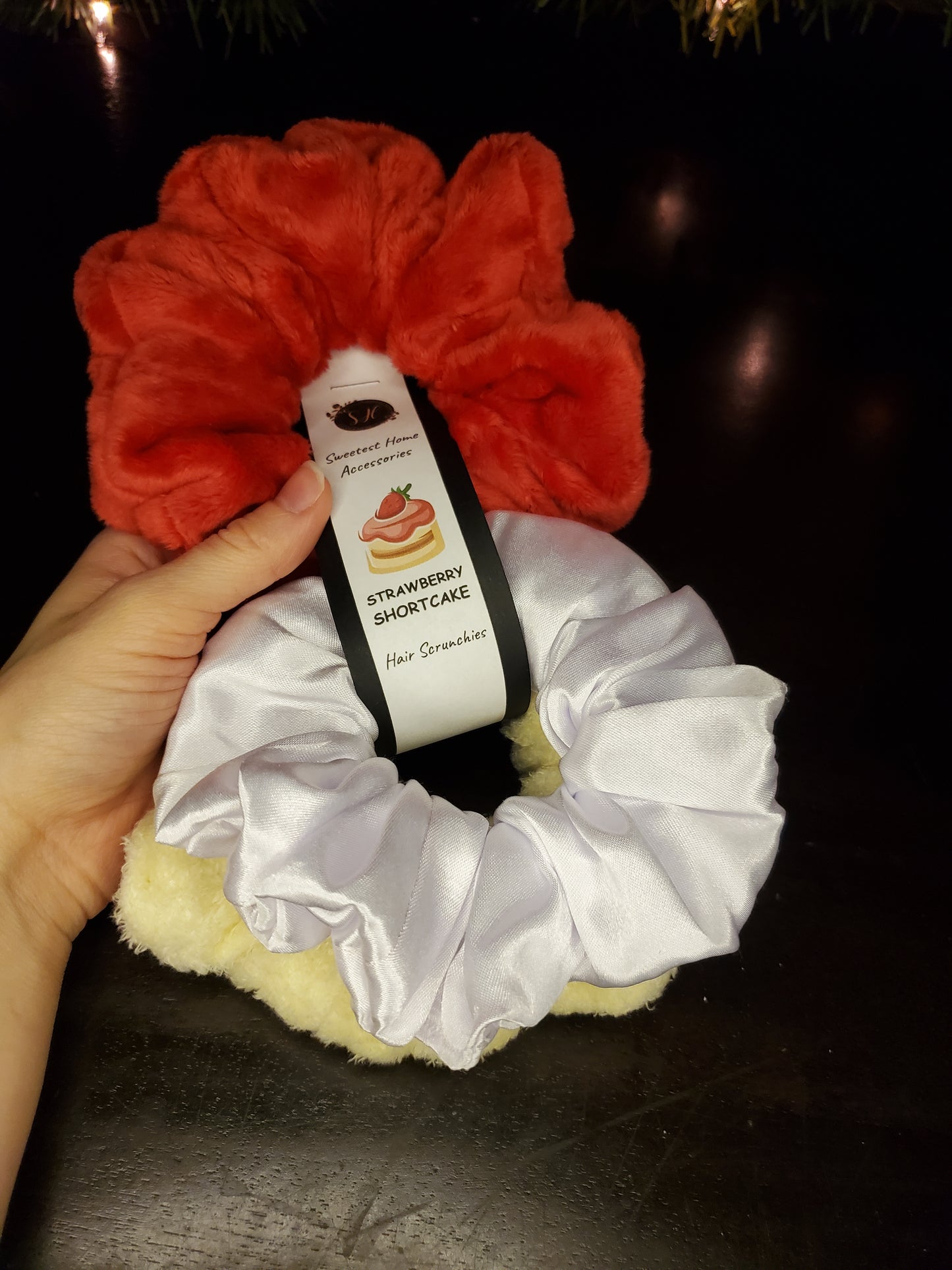 Strawberry Shortcake Scrunchie Pack